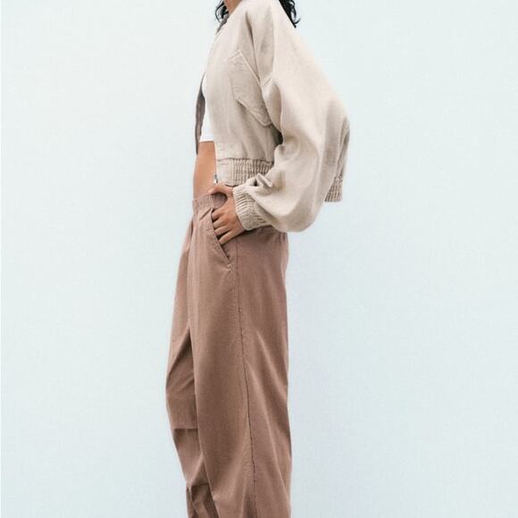 ZARA BLOGGER FAVORITE NYLON BLEND PARACHUTE PANTS - Picture 8 of 12